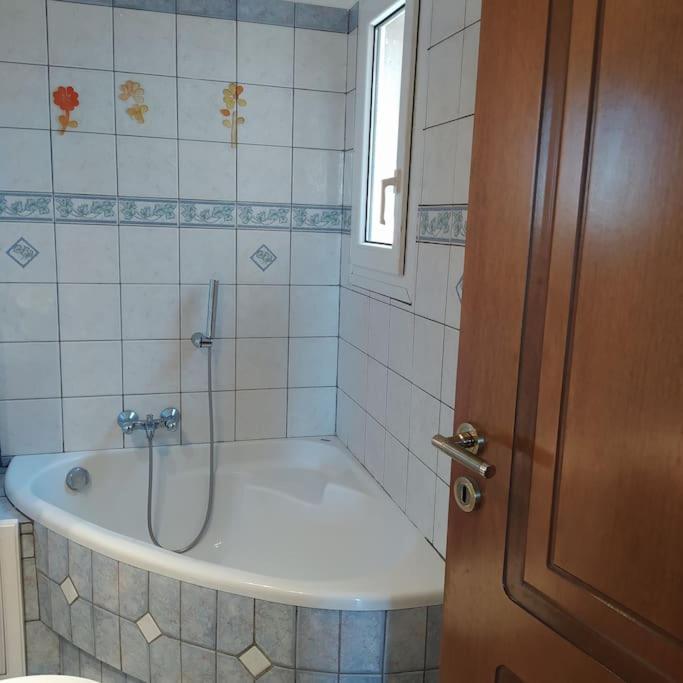 Borgo Majoca - Μονοκατοικία Σε Κυκλαδίτικο Νησί Mési Екстериор снимка
